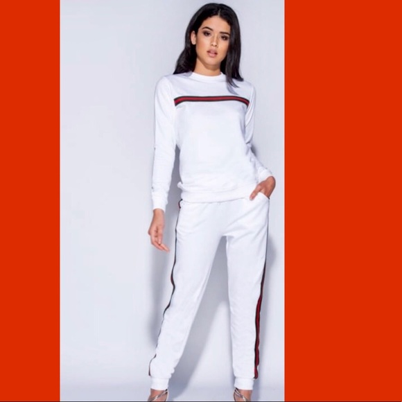 💥LAST ONE!! 💥 Lounge Set with Detail Side Stripe - Picture 5 of 7